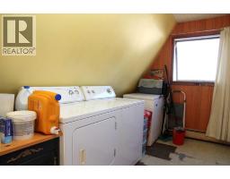 100 1 Avenue, Paradise Hill, SK S0M2G0 Photo 16