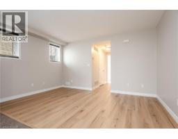 240 Westmeadow Drive Unit# 6a, Kitchener, ON N2N0A1 Photo 12