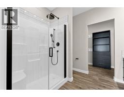 452 Cambridge Street Se, Medicine Hat, AB T1A0T2 Photo 27