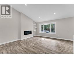 4pc Bathroom - 452 Cambridge Street Se, Medicine Hat, AB T1A0T2 Photo 7