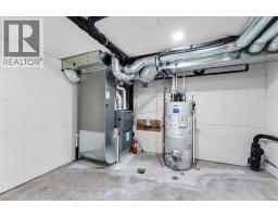 452 Cambridge Street Se, Medicine Hat, AB T1A0T2 Photo 32