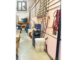 11 Church Street W, Delhi, ON N4B1V6 Photo 16