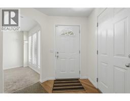 116 Rockyledge Crescent NW - photo 2