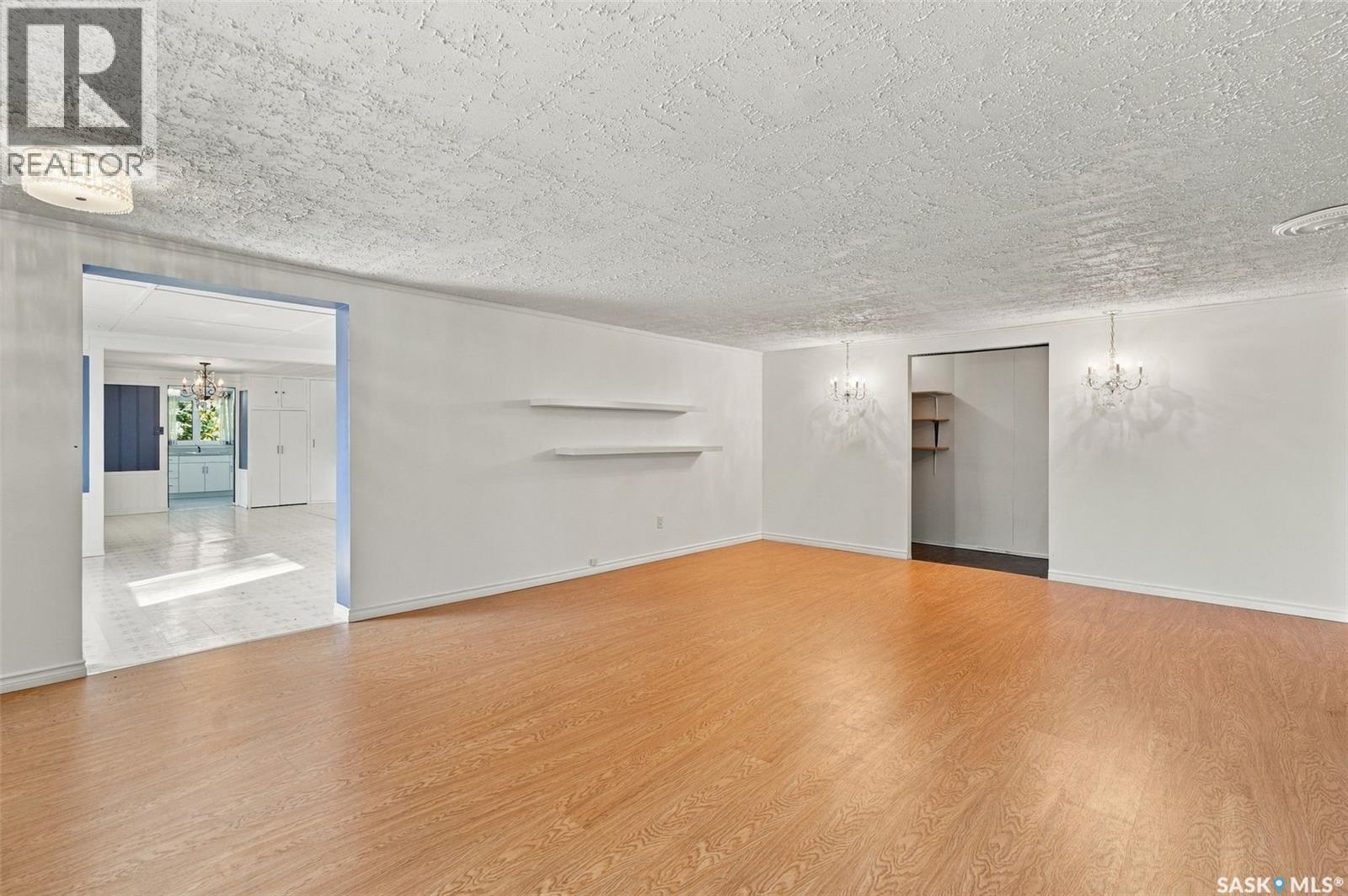 308 2nd STREET S - 9