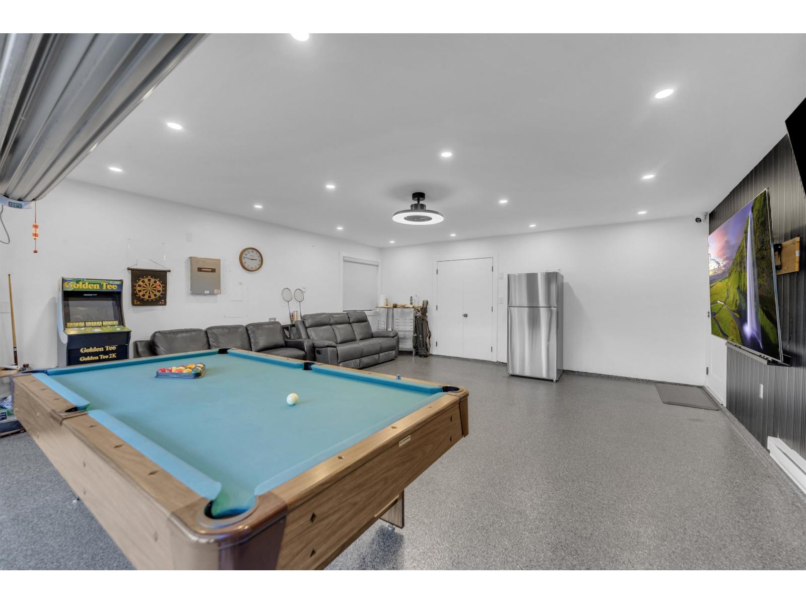 Photo of 13390 112A AVENUE 38