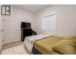 Primary Bedroom - 29 Marmot Passage Nw, Calgary, AB T3R2J3 Photo 13