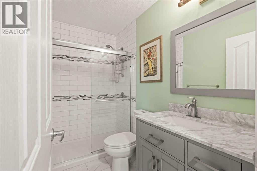 1621 Strathcona Drive SW - Image 24