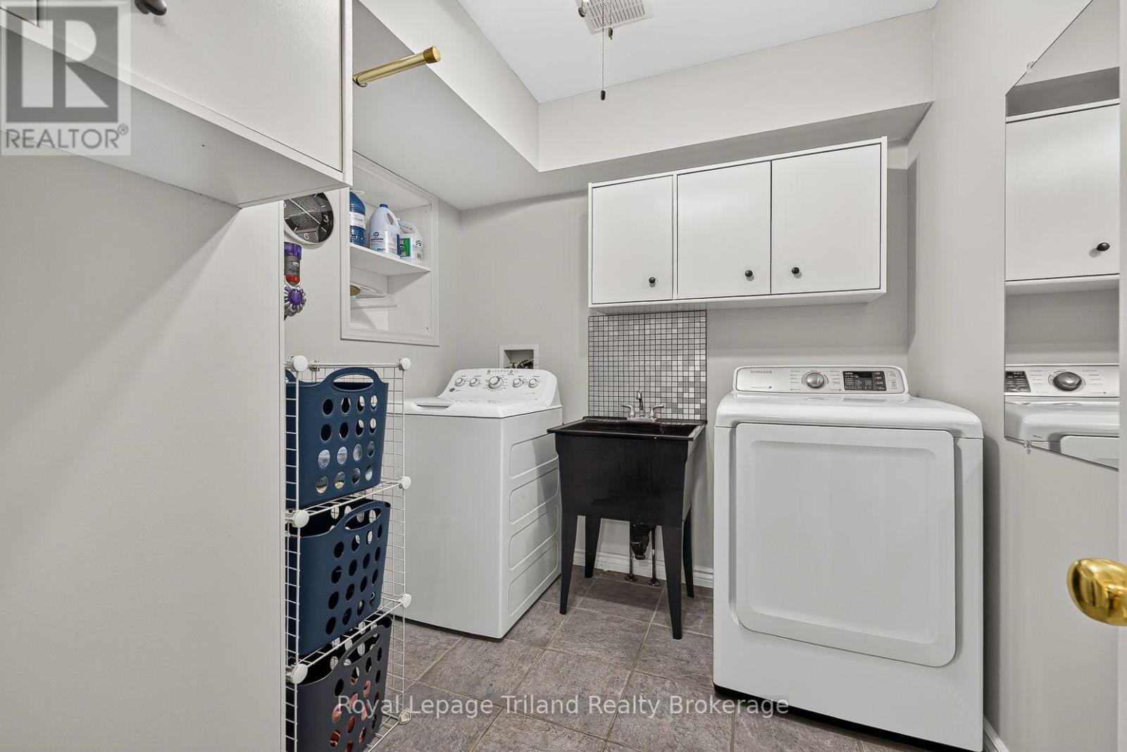 208 MCKEAND STREET - Image 9