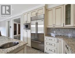173 Holmes Avenue, Toronto, ON M2N4M7 Photo 17