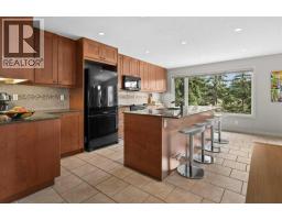 4pc Bathroom - 424 Silver Valley Drive Nw, Calgary, AB T3B4C2 Photo 13