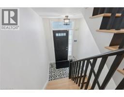 4pc Bathroom - 263 Plains Road W Unit# 5, Burlington, ON L7T1G1 Photo 6