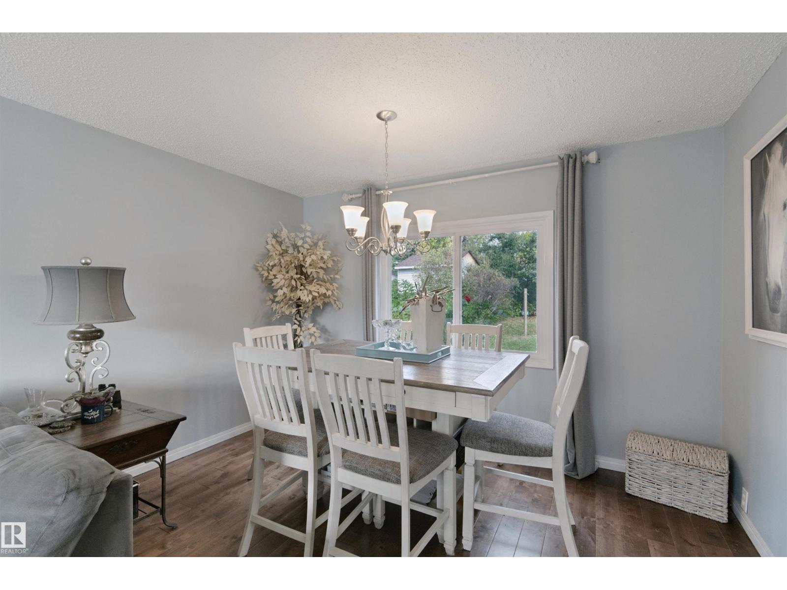 4528 35 AV NW - Image 7