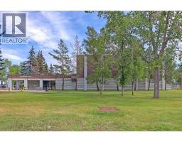 2019 52 Avenue SW - photo 33