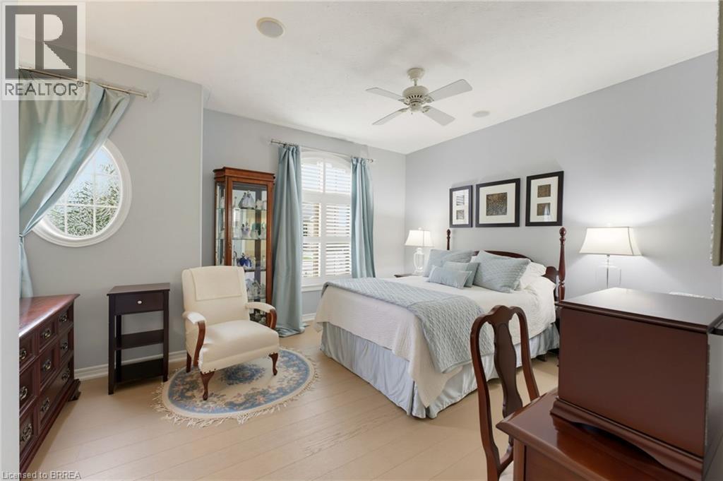 #3 68 FAIRVIEW Drive - Image 14