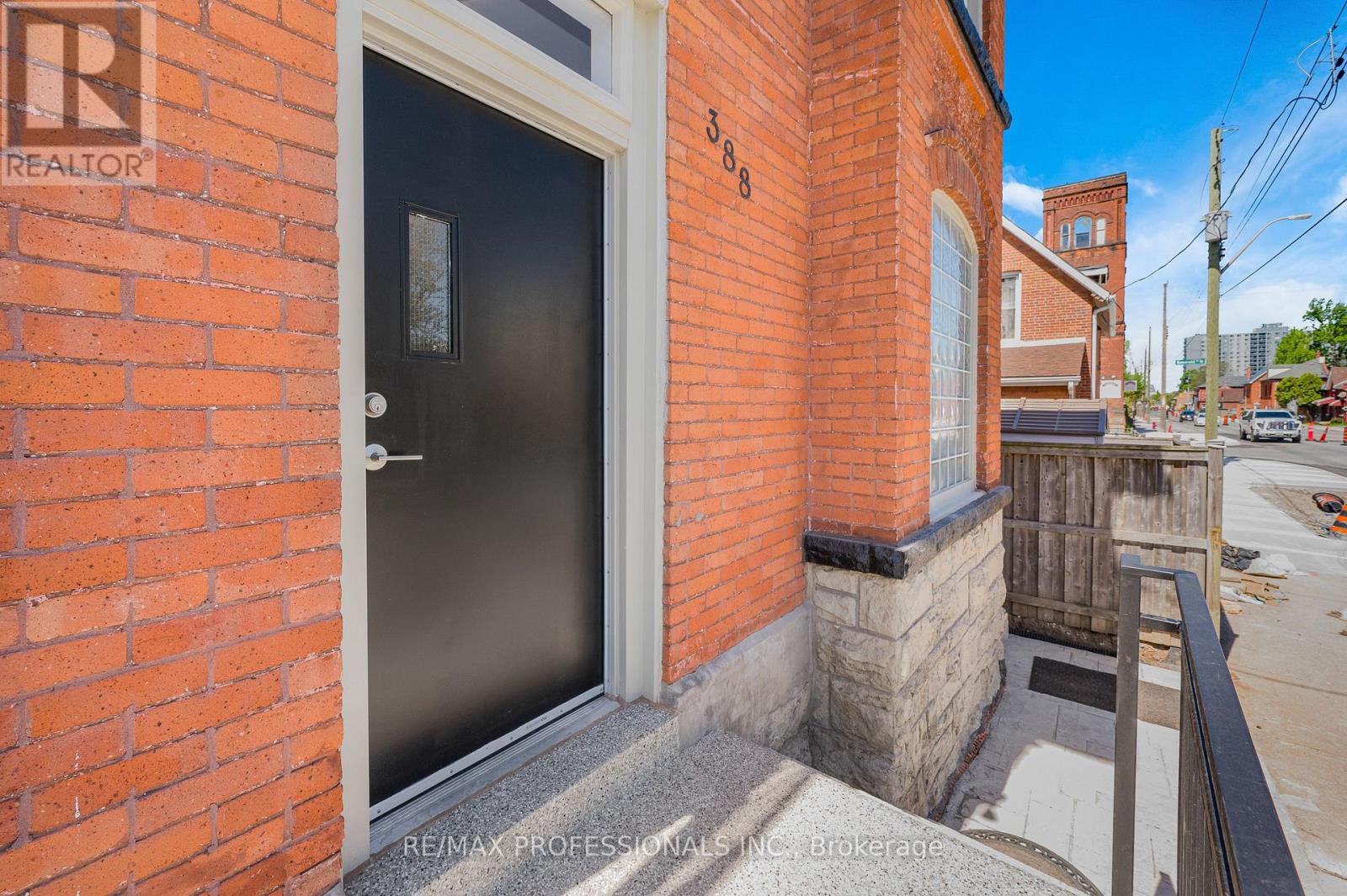 #2 - 388 WILSON STREET, Hamilton (Landsdale) Ontario
