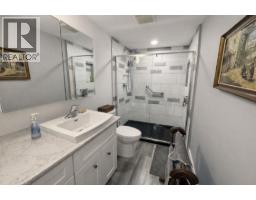 3pc Bathroom - 335 Billiter Avenue, Princeton, BC V0X1W0 Photo 8