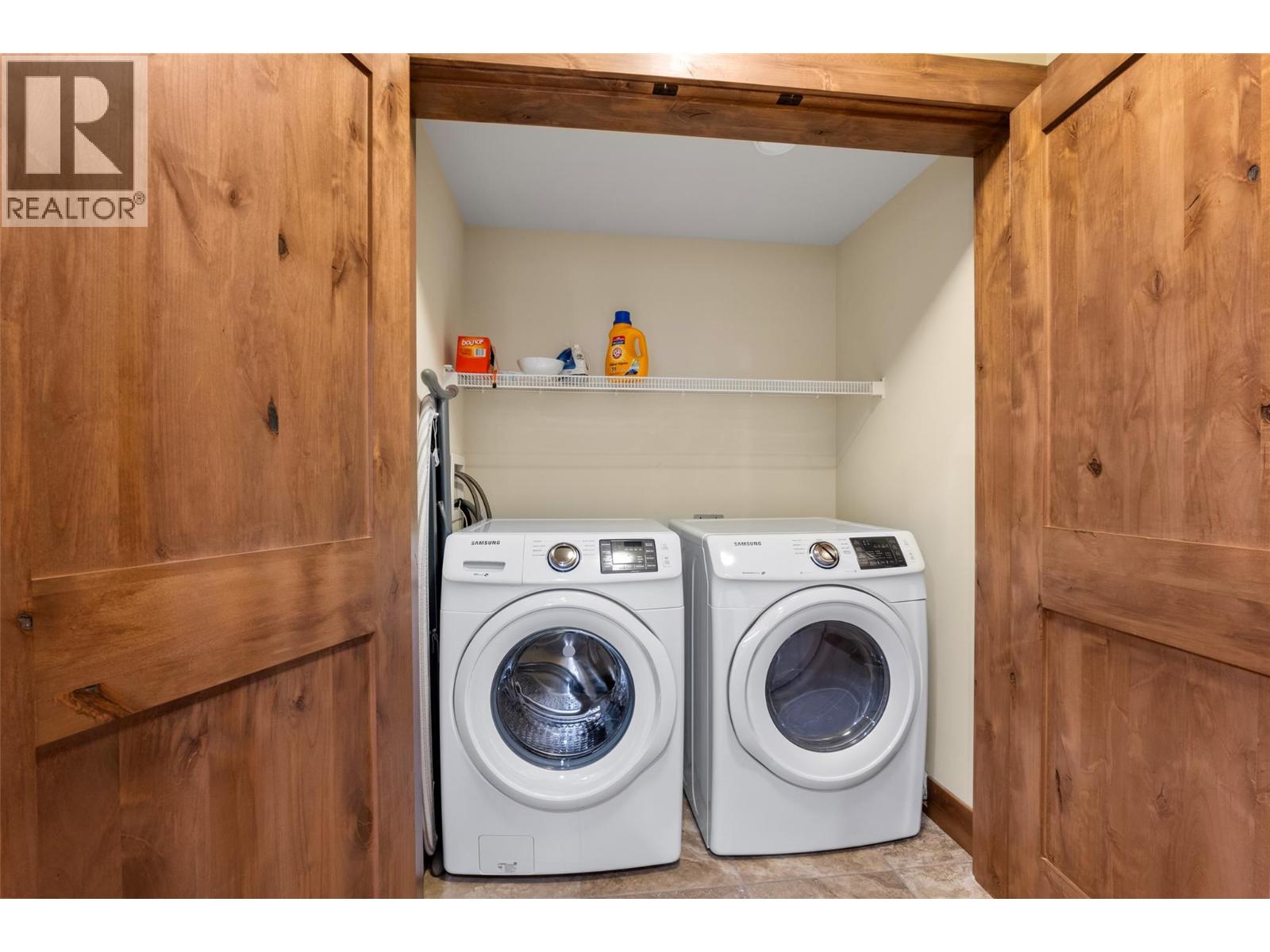#12 3280 Village Way - Image 27