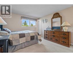 Office - 71 Templewood Road Ne, Calgary, AB T1Y4B1 Photo 13