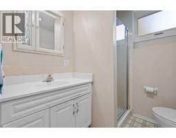 71 Templewood Road Ne, Calgary, AB T1Y4B1 Photo 23