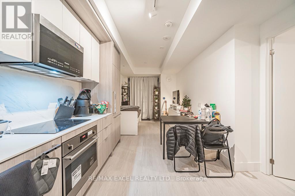 302- 625 Sheppard Avenue East, Toronto, ON photo 11