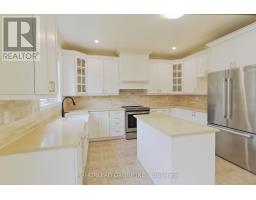 98 Holsted Drive, Whitby, ON L1M2N5 Photo 12