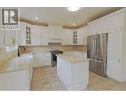 98 Holsted Drive, Whitby, ON L1M2N5 Photo 13