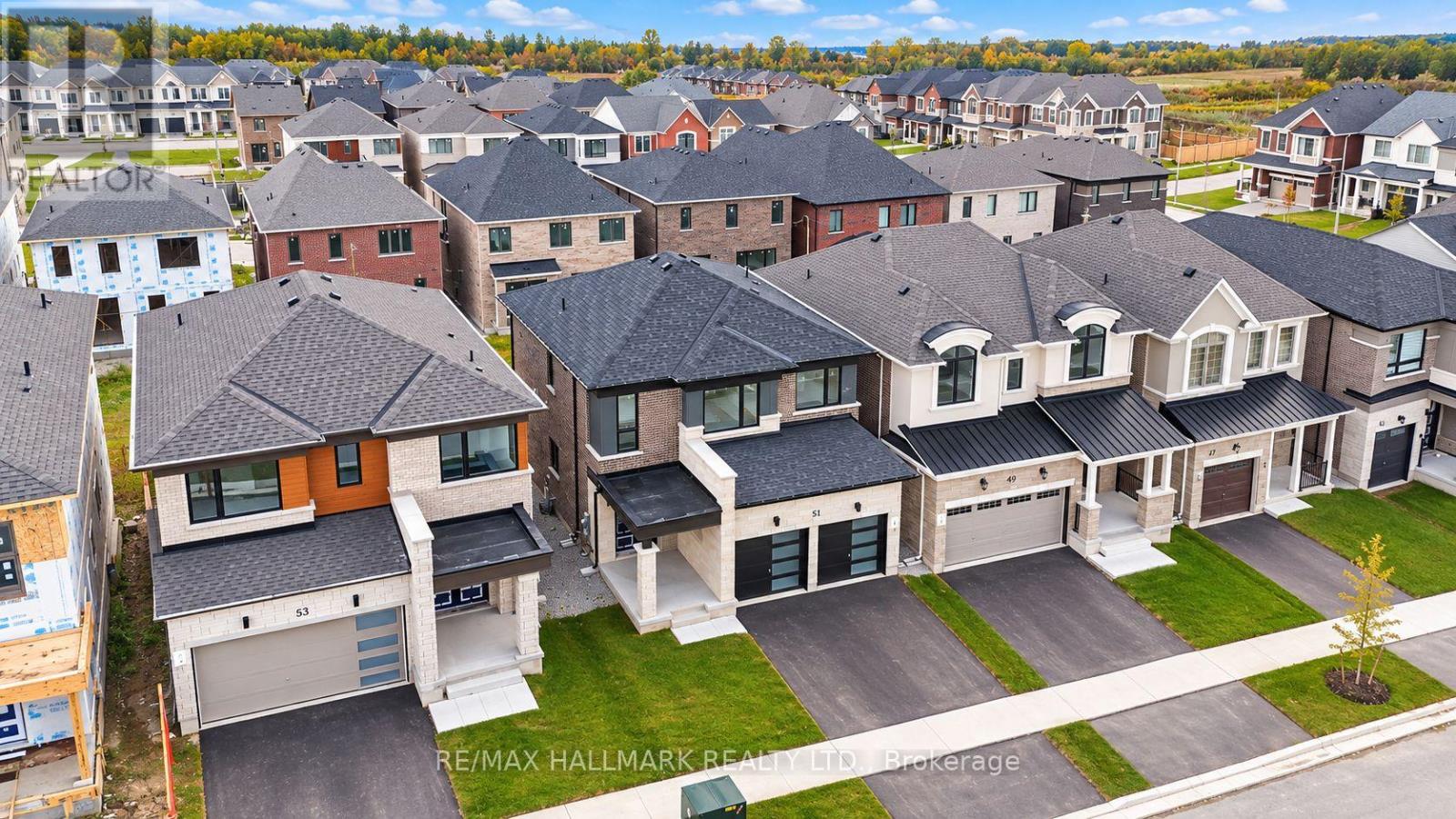 51 GRETZKY AVENUE - 3