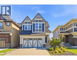 290 Masters Avenue SE - photo 1