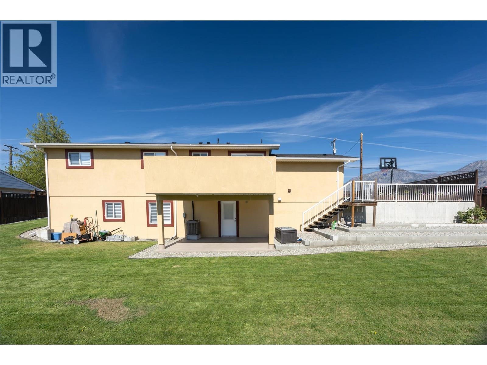 10115 74th Avenue, Osoyoos