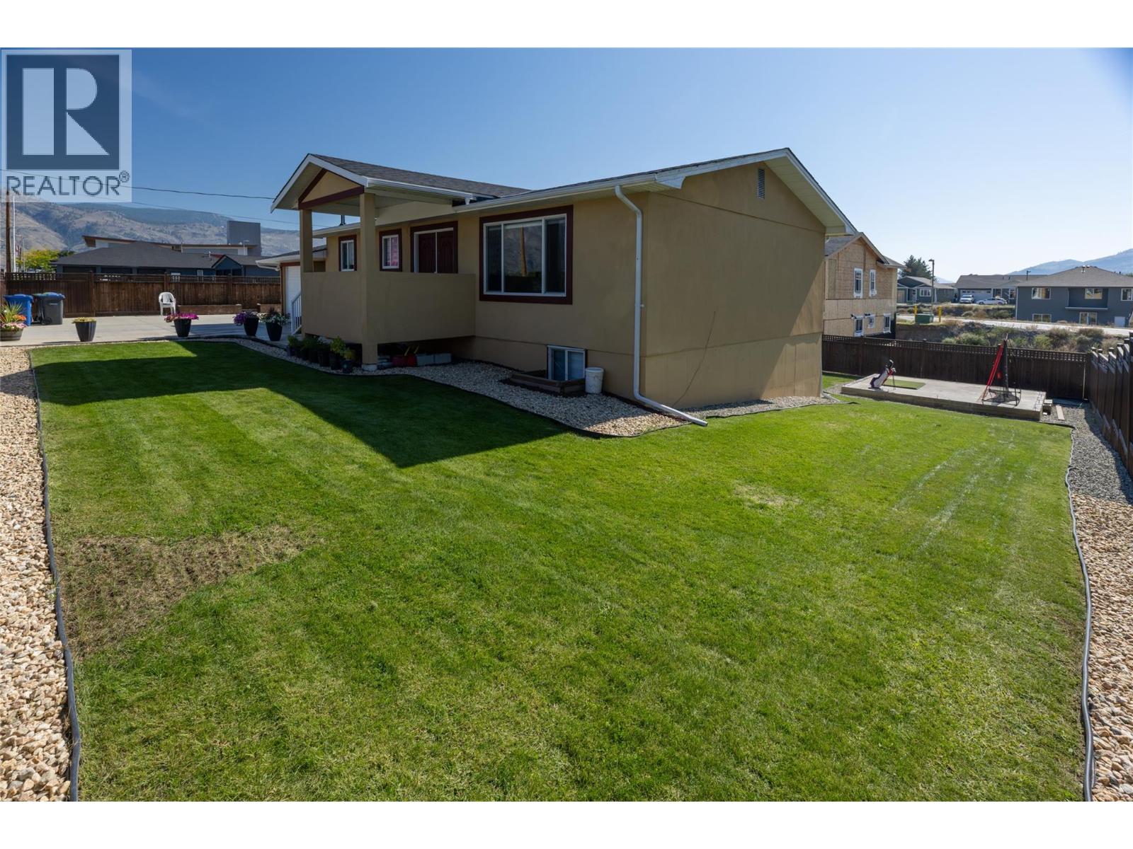 10115 74th Avenue, Osoyoos