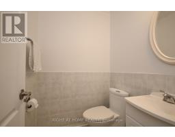 Bathroom - 27 - 3250 Uplands Drive, Ottawa, ON K1V0C7 Photo 10