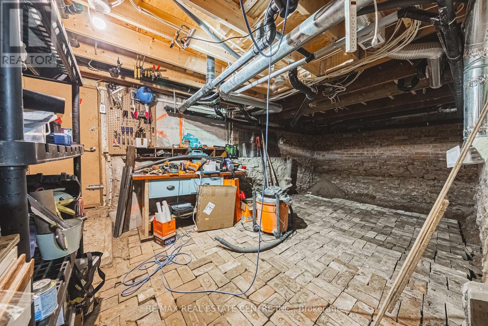 103 Courtney Street, Cambridge, ON photo 33