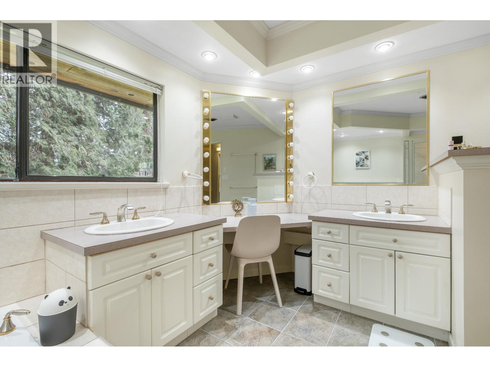 Photo of 12795 FERN CRESCENT 21