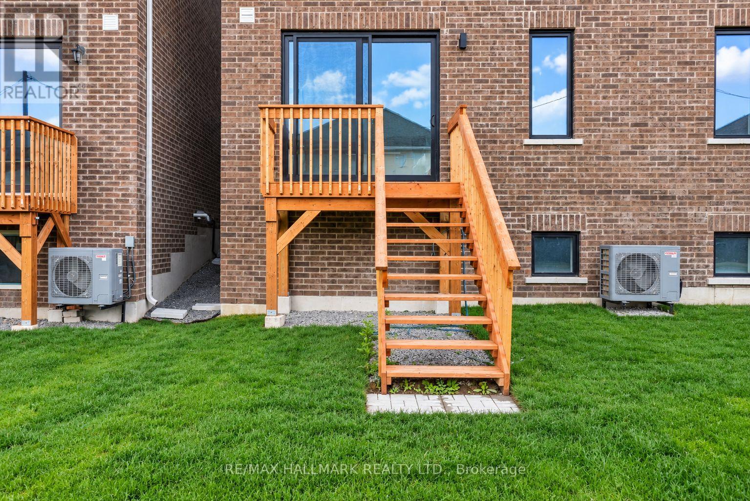 51 Gretzky Avenue, Barrie, ON photo 41