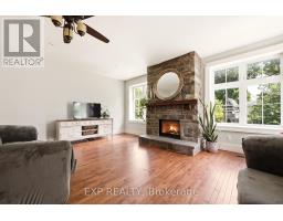 6 Crawford Street, Whitewater Region, ON K0J1K0 Photo 16