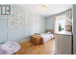 6 Crawford Street, Whitewater Region, ON K0J1K0 Photo 24