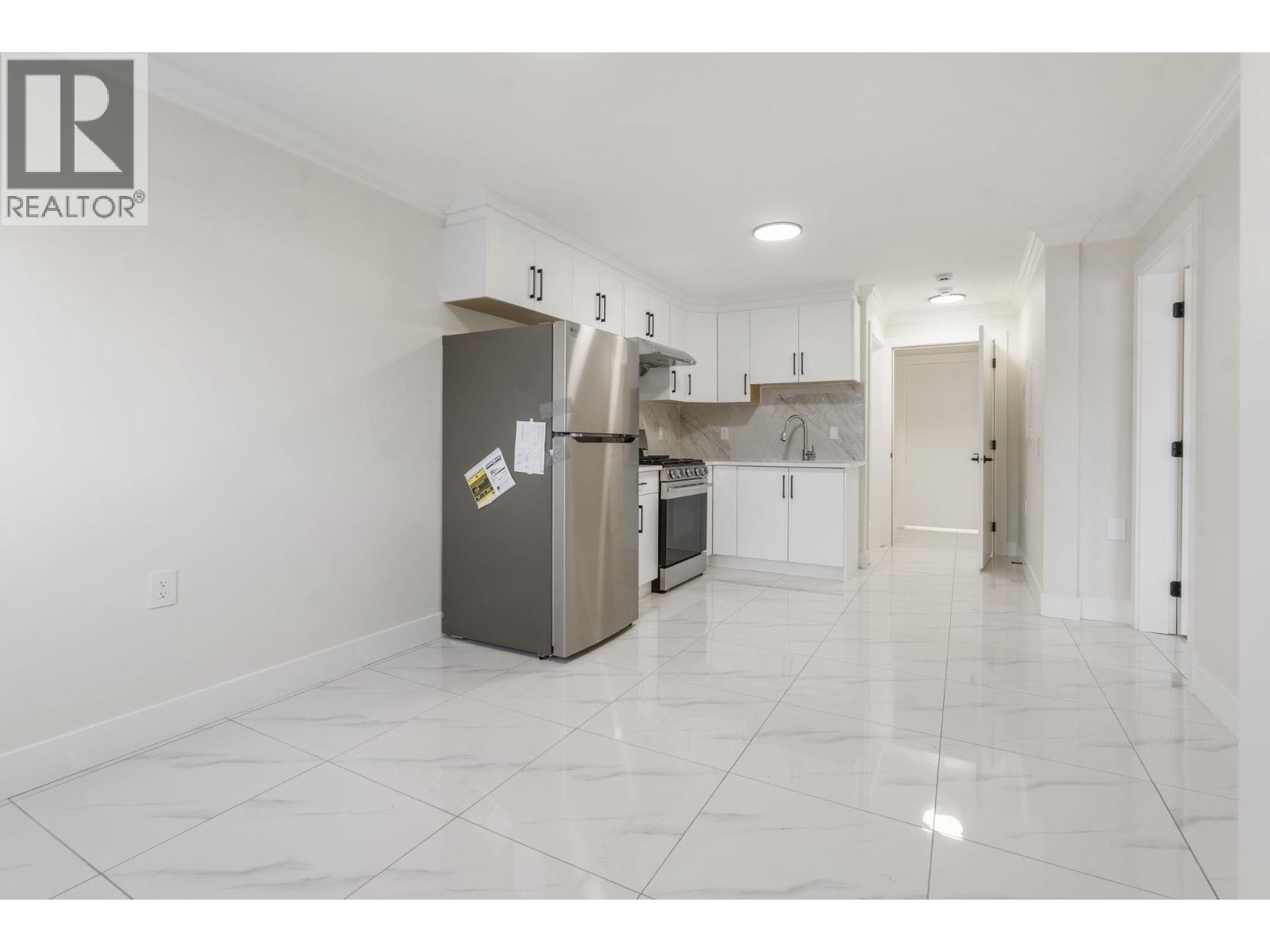 Photo of 5685 LAUREL STREET 30