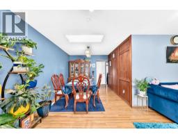 4pc Bathroom - 5447 Rundleview Road Ne, Calgary, AB T1Y1J7 Photo 10