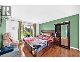 Family room - 5447 Rundleview Road Ne, Calgary, AB T1Y1J7 Photo 16