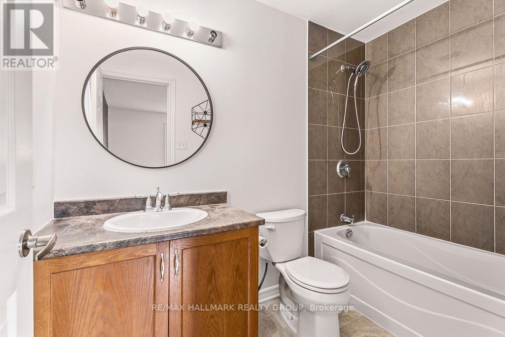 3PC En-Suite in Primary Bedroom