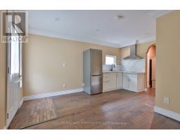 Bathroom - 106 Clovelly Avenue, Toronto, ON M6E2E6 Photo 10