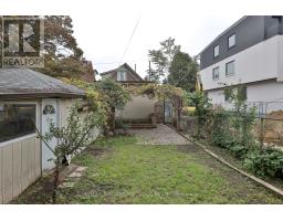 106 Clovelly Avenue, Toronto, ON M6E2E6 Photo 23