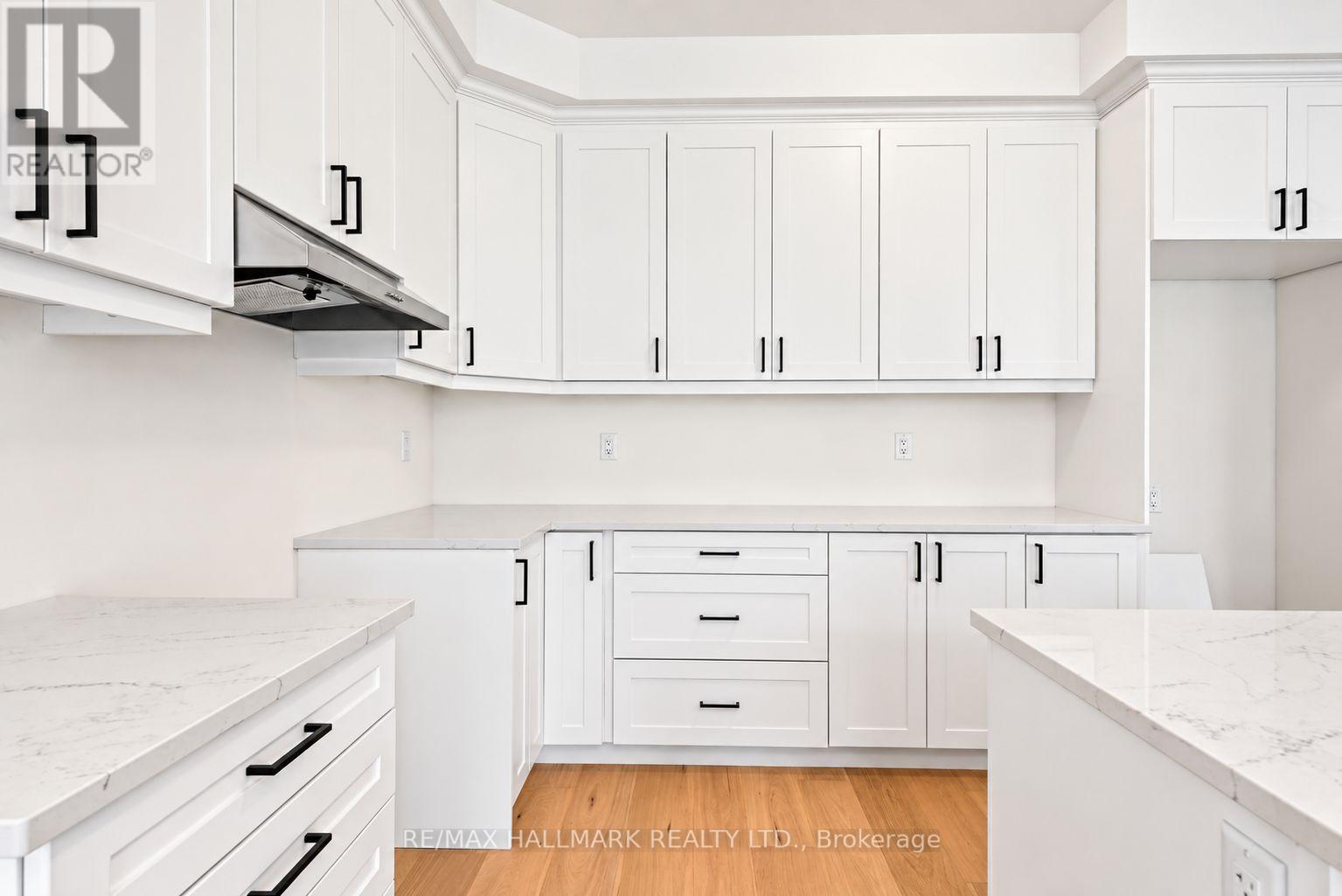 82 GRETZKY AVENUE - 18