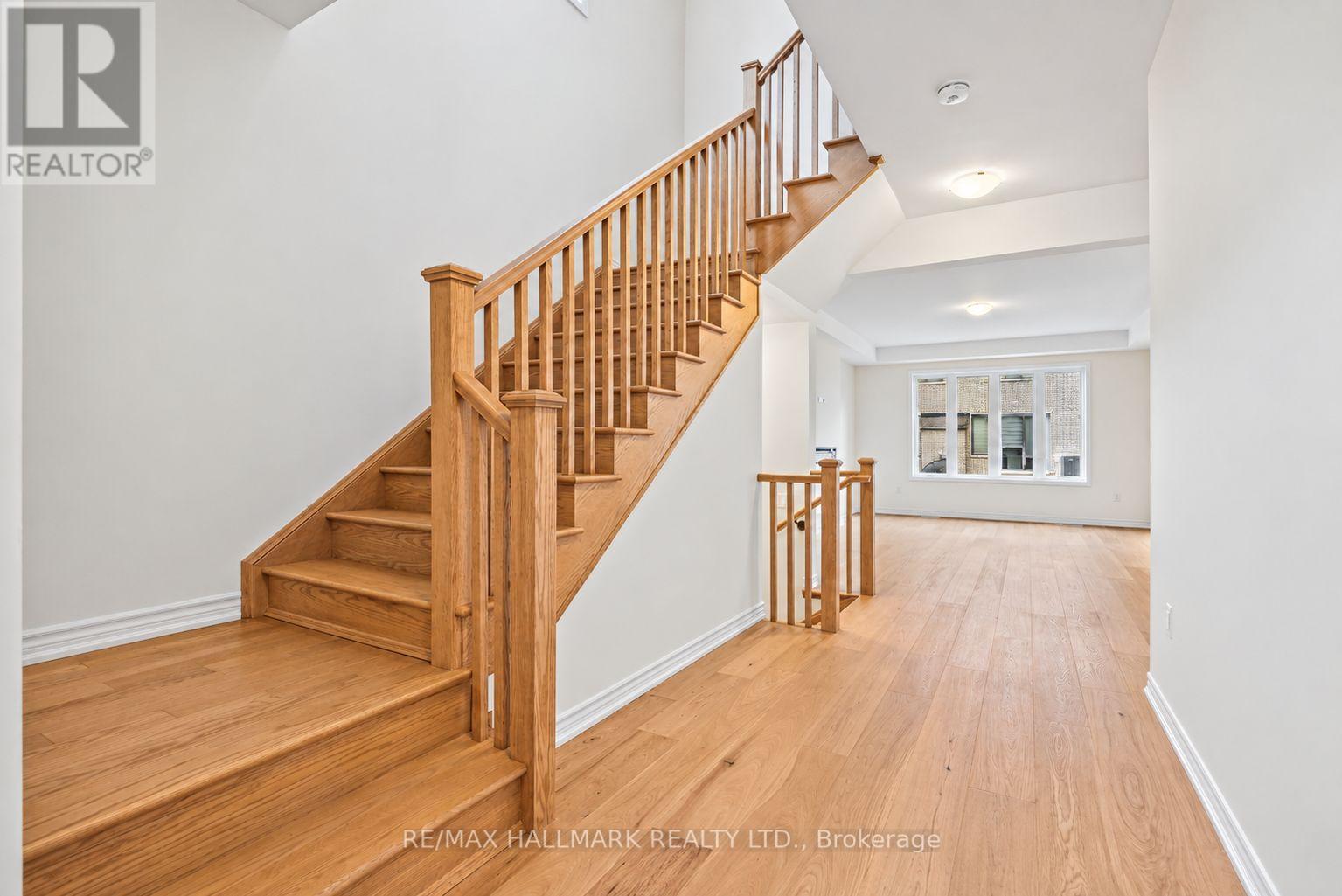 82 Gretzky Avenue, Barrie, ON photo 25