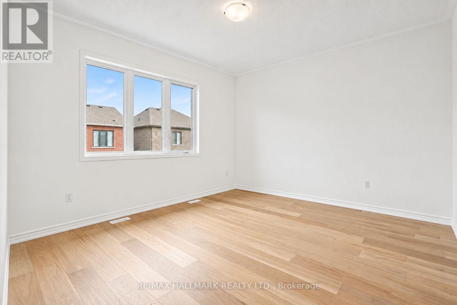 82 GRETZKY AVENUE - 27