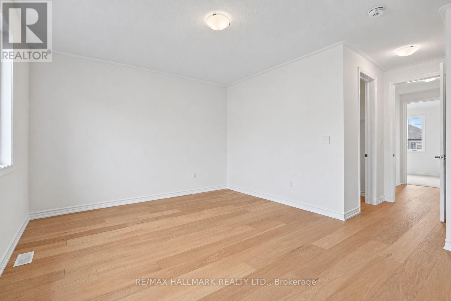 82 GRETZKY AVENUE - 29