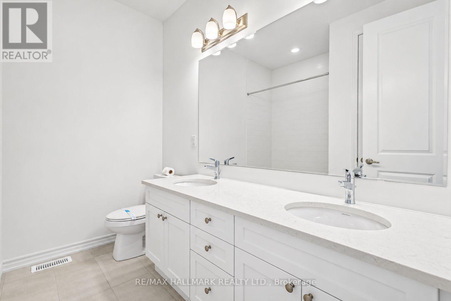 82 GRETZKY AVENUE - 43
