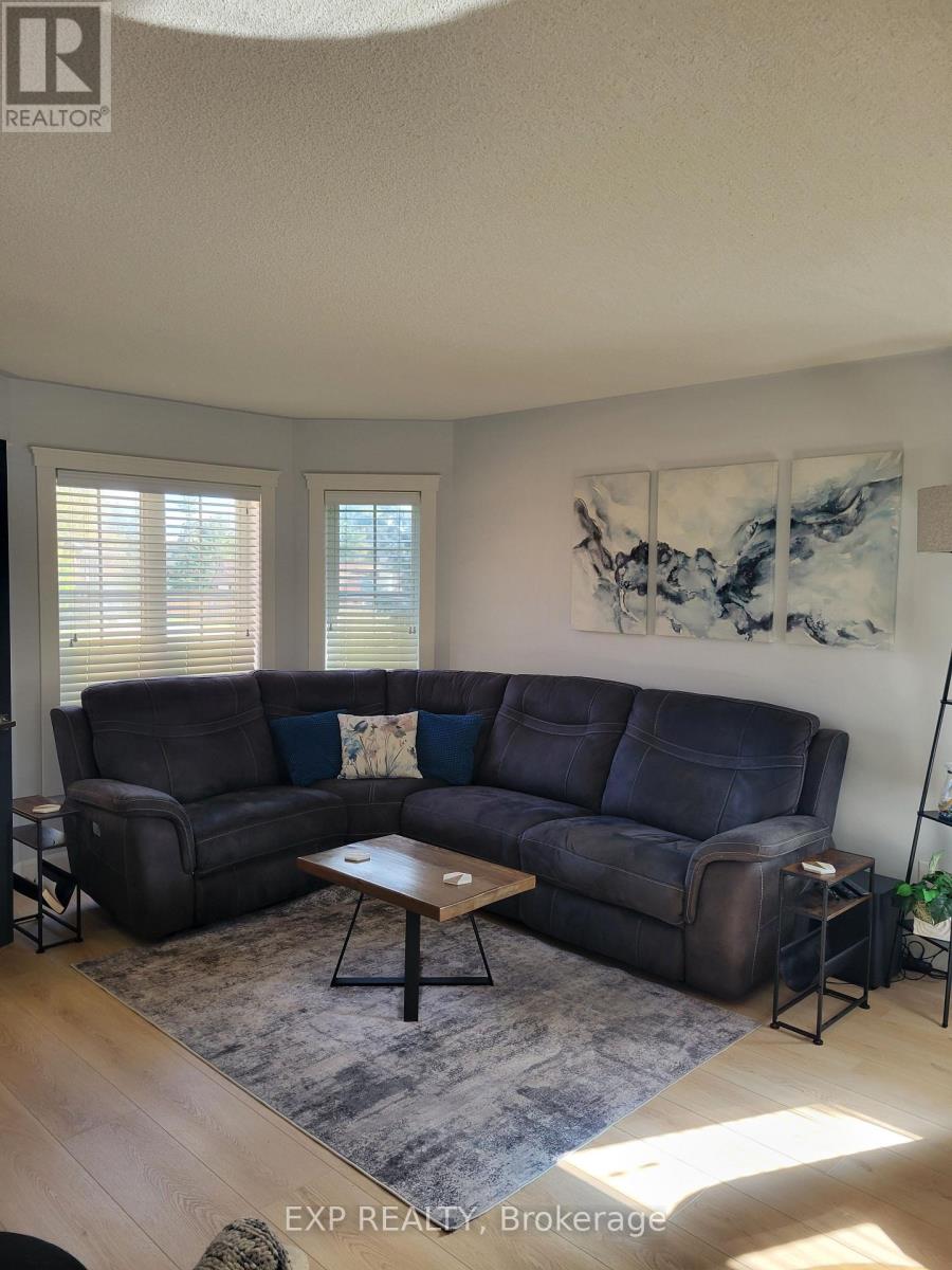 74 BUCHANAN STREET - 11