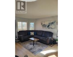 74 Buchanan Street, Barrie, ON L4M6B7 Photo 11