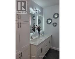 74 Buchanan Street, Barrie, ON L4M6B7 Photo 13